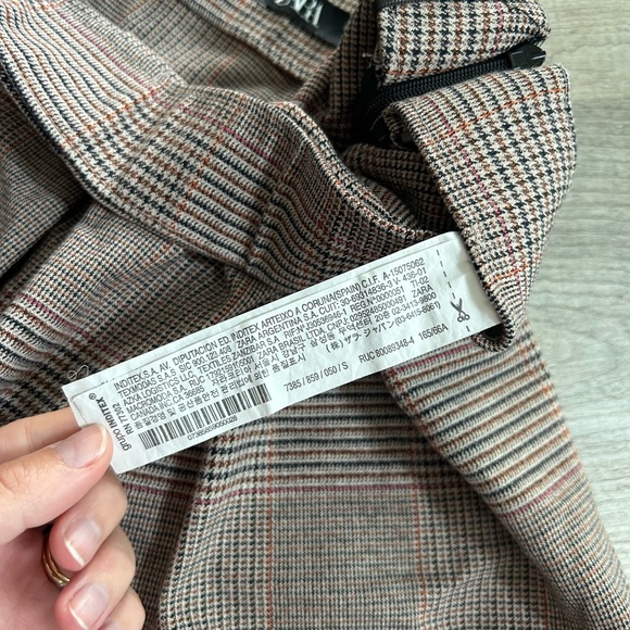 ZARA PLAID pleated Mini Skirt - Picture 3 of 4